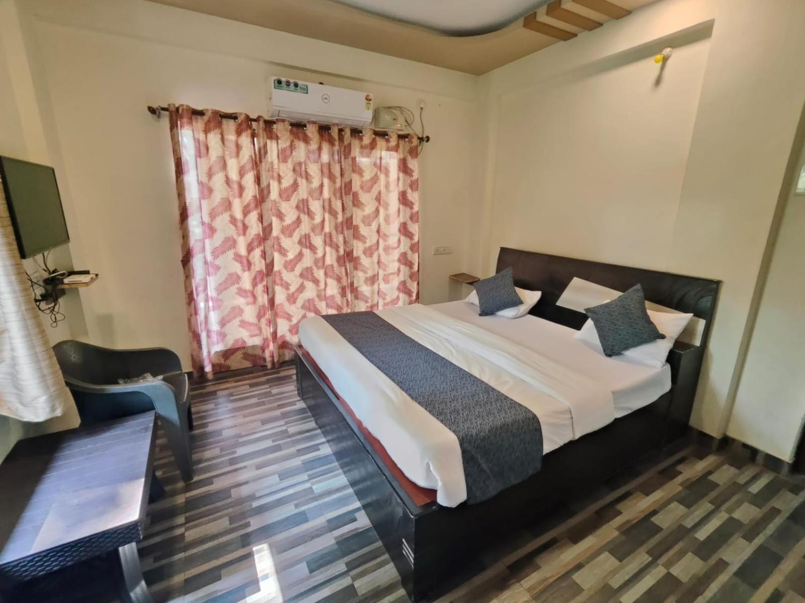 Anant Villa & Resorts Нагаон Экстерьер фото